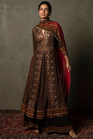 Black & Rust Viscose Kurta Set by Ri Ritu Kumar