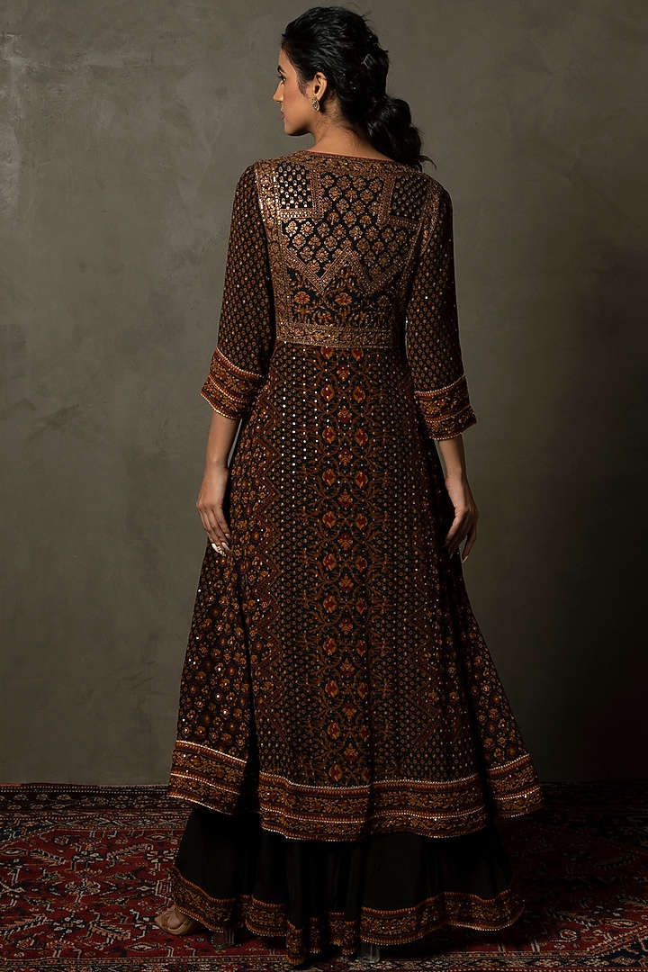 Black & Rust Viscose Kurta Set by Ri Ritu Kumar at Pernia's Pop Up Shop
