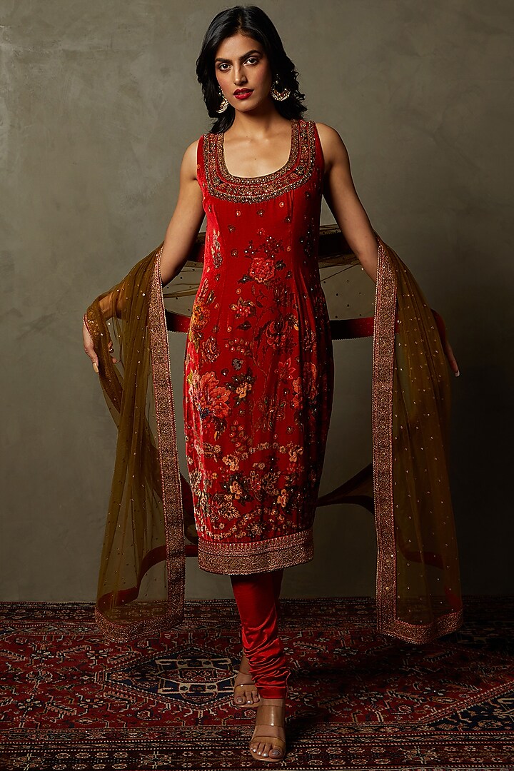 Red Silk Satin Embroidered Kurta Set by Ri Ritu Kumar