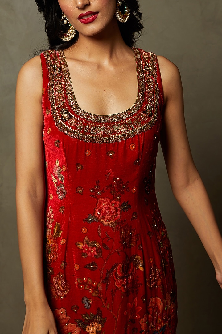 Red Silk Satin Embroidered Kurta Set by Ri Ritu Kumar at Pernia's Pop Up Shop