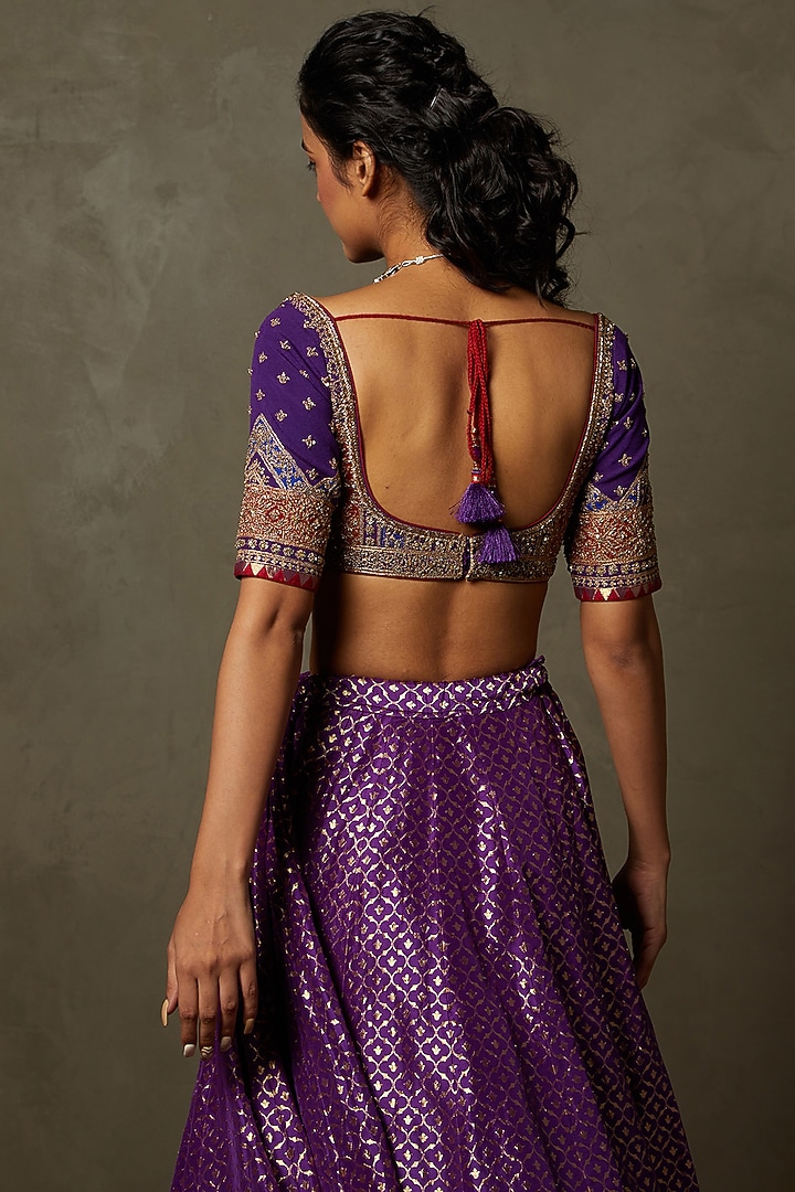 Purple Embroidered Bridal Lehenga Set by Ri Ritu Kumar at Pernia's Pop Up Shop