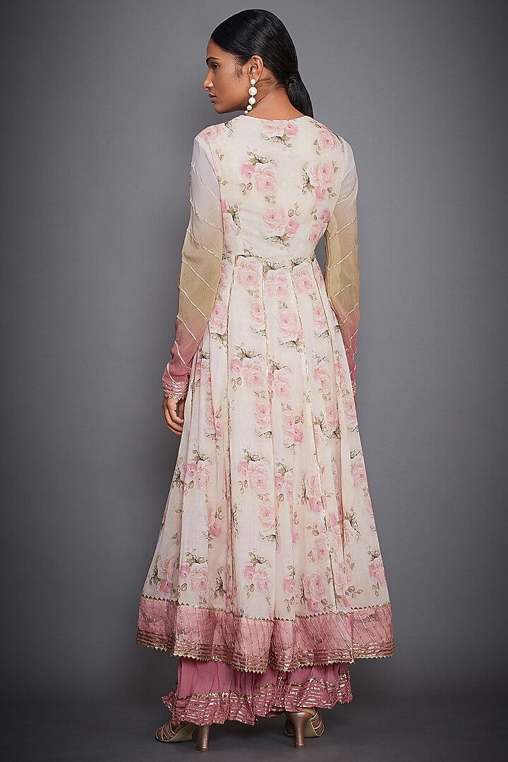 Off White Embroidered Kurta Set by Ri Ritu Kumar at Pernia's Pop Up Shop