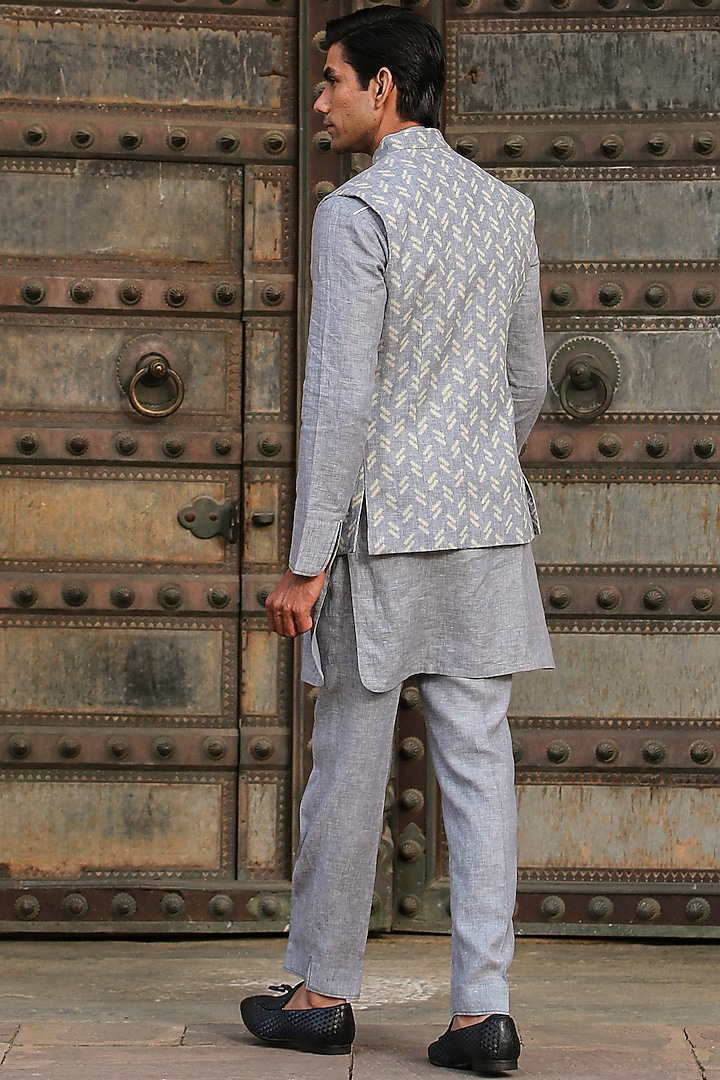 Grey & Cream Pure Linen Bundi Set by Raw & Rustic by Niti Bothra Men at Pernia's Pop Up Shop