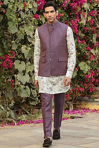 Lilac Pure Linen Bundi Jacket Set by Raw & Rustic by Niti Bothra Men