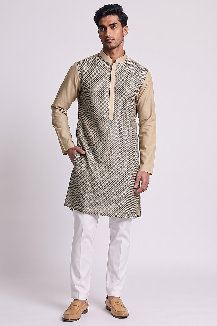 Ivory Banarasi Silk Chanderi Handcrafted Kurta by Raw & Rustic by Niti Bothra Men at Pernia's Pop Up Shop