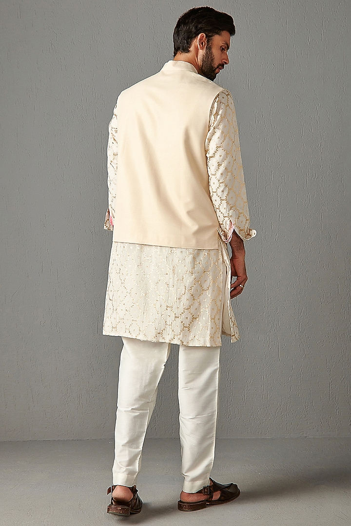 Ivory Foil Georgette Bundi Jacket by Rabani & Rakha Men at Pernia's Pop Up Shop