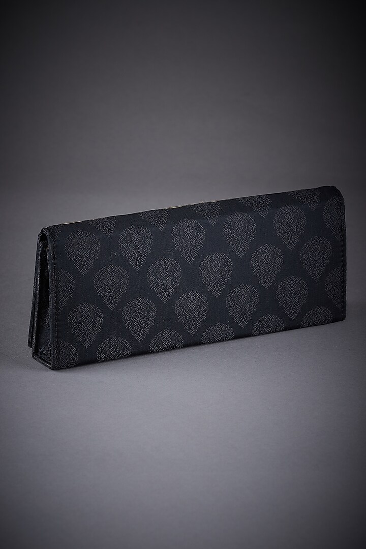 Black & Gold Embroidered Clutch by Ri Ritu Kumar at Pernia's Pop Up Shop