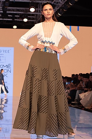White Embroidered Crop Top With Green Skirt & Belt by Rajni Suyach
