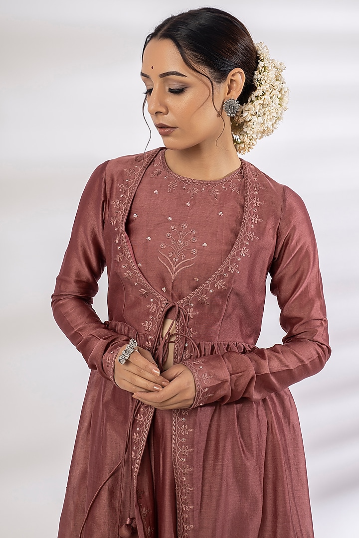 Brownish Pink Hand & Machine Embroidered Jacket Set by Rashi Jain at Pernia's Pop Up Shop