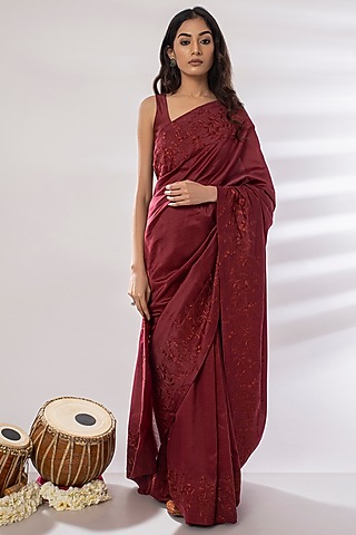 Red Machine Embroidered Saree Set by Rashi Jain