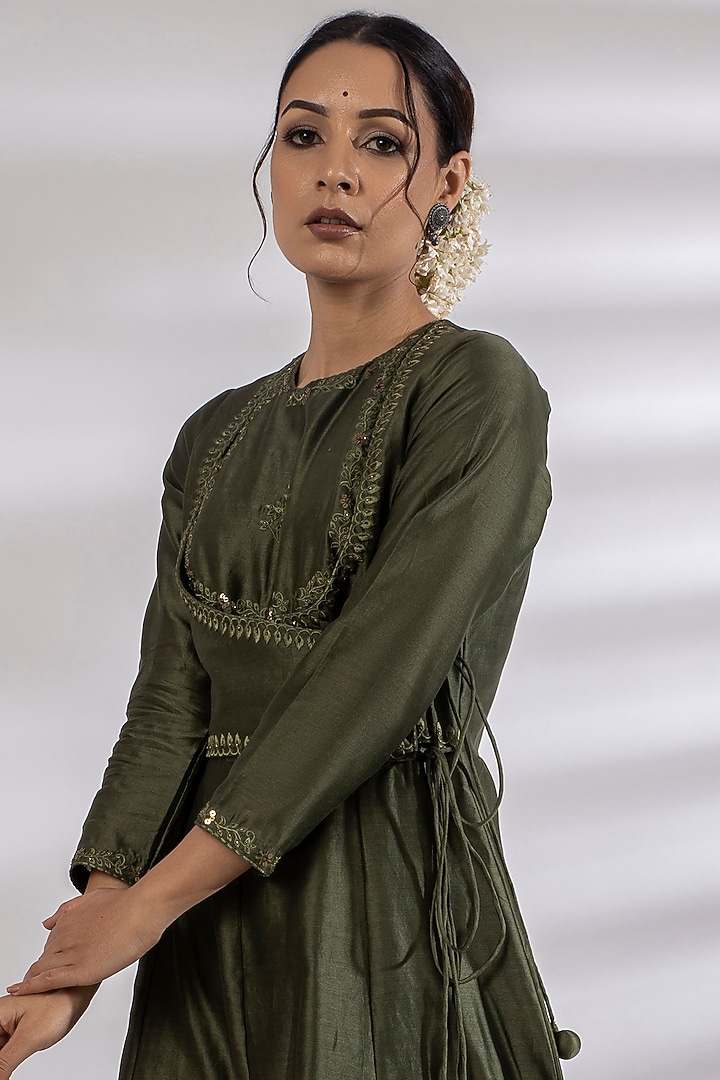 Green Floral Embroidered Jumpsuit by Rashi Jain at Pernia's Pop Up Shop