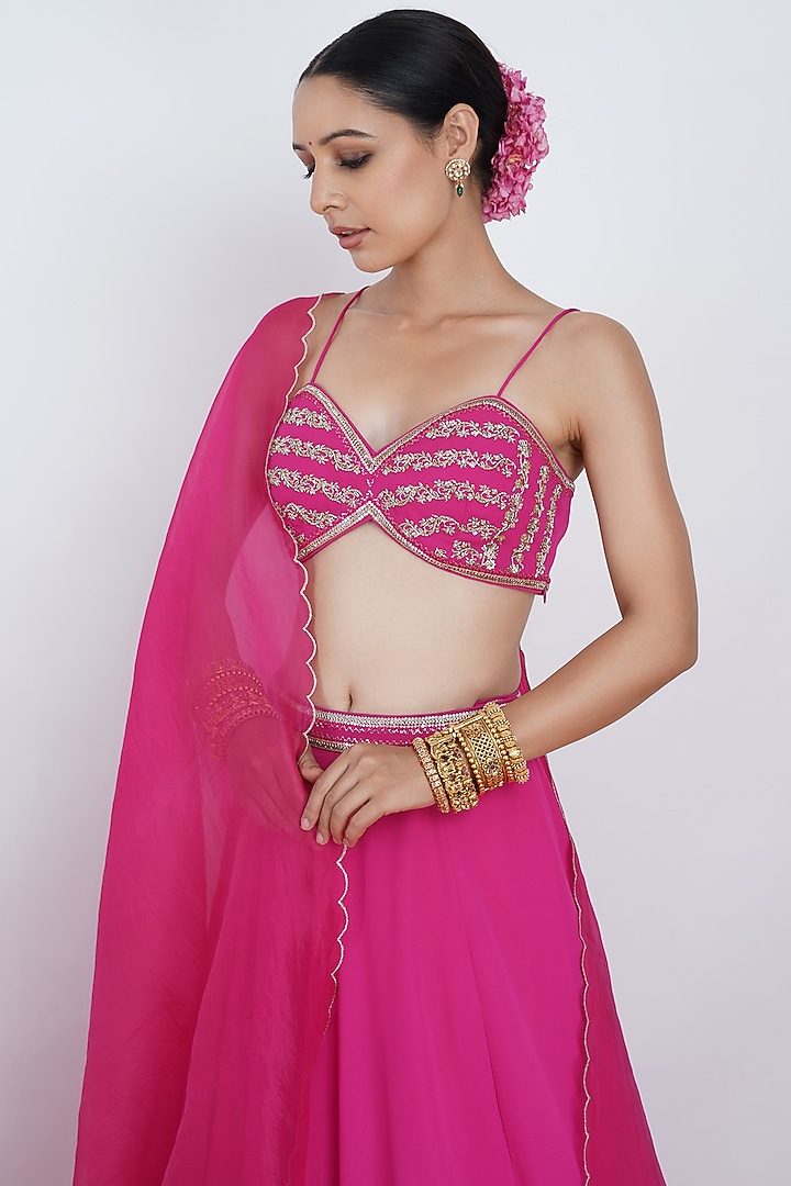 Pink Hand Embroidered Wedding Lehenga Set by Rashi Jain at Pernia's Pop Up Shop