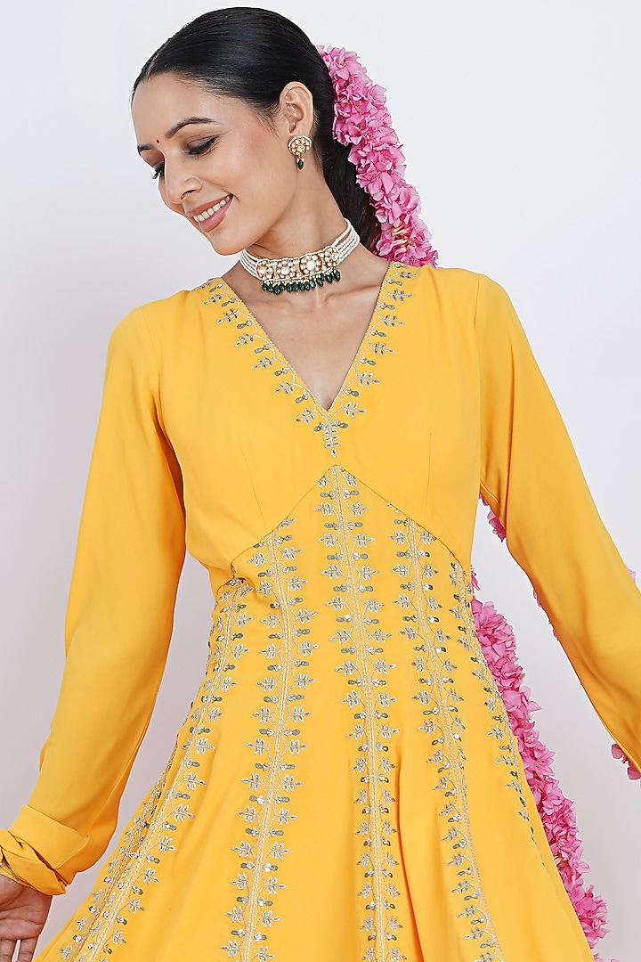 Yellow Hand & Machine Embroidered Wedding Anarkali Set by Rashi Jain at Pernia's Pop Up Shop