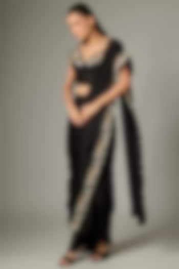 Black Silk Satin Hand Embroidered Draped SKirt Reception Saree Set by Rashi Kapoor at Pernia's Pop Up Shop