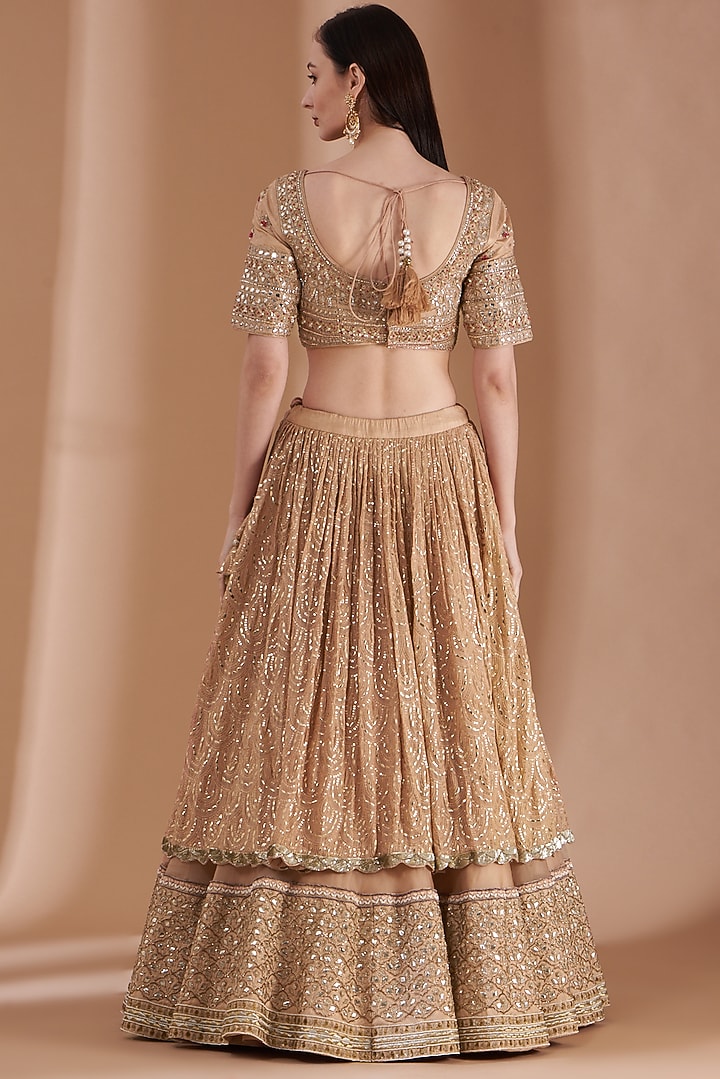 Pale Pink Embroidered Bridal Lehenga Set by Rashi Kapoor at Pernia's Pop Up Shop