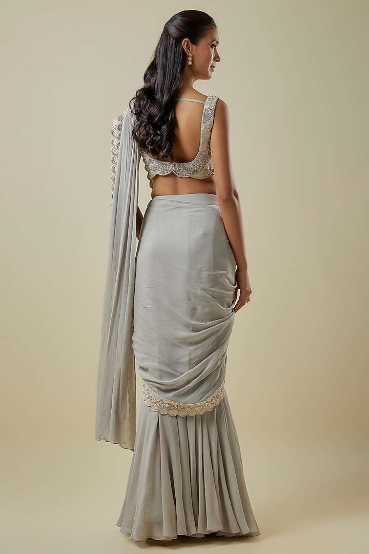 Grey Georgette Hand Embroidered Skirt Reception Saree Set by Rashi Kapoor at Pernia's Pop Up Shop