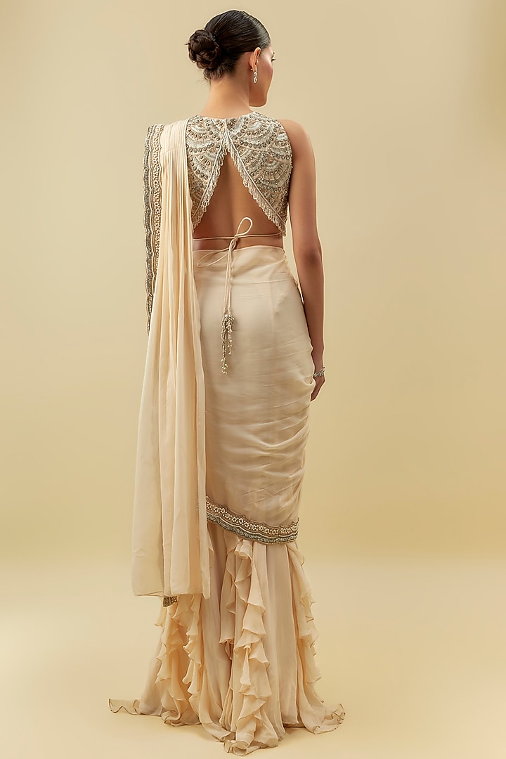 Ivory Georgette Ruffled Skirt Reception Saree Set by Rashi Kapoor at Pernia's Pop Up Shop