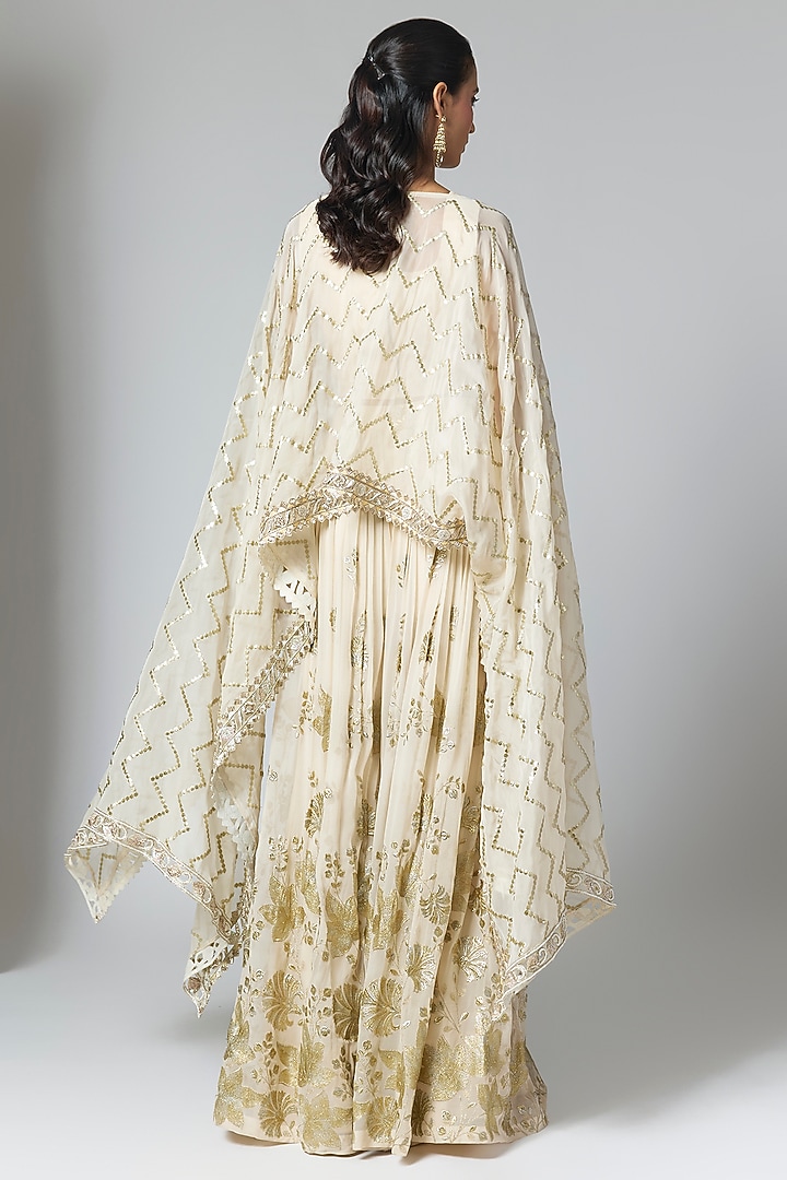 Ivory Organza Embellished Cape Set by Rashi Kapoor at Pernia's Pop Up Shop