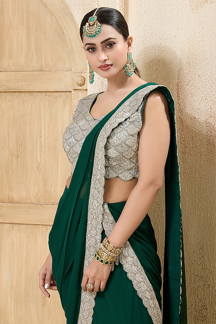 Bottle Green Georgette Embroidered Draped Reception Saree Set by Rashi Kapoor at Pernia's Pop Up Shop