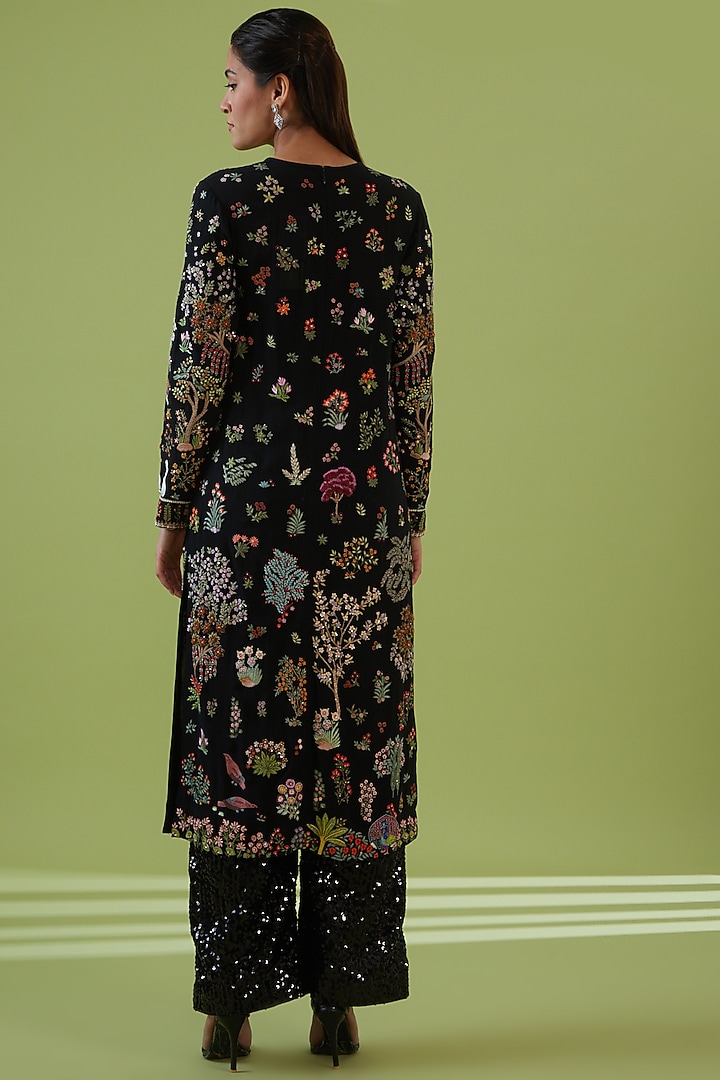 Black Silk Organza Embroidered Kurta Set by Rahul Mishra at Pernia's Pop Up Shop