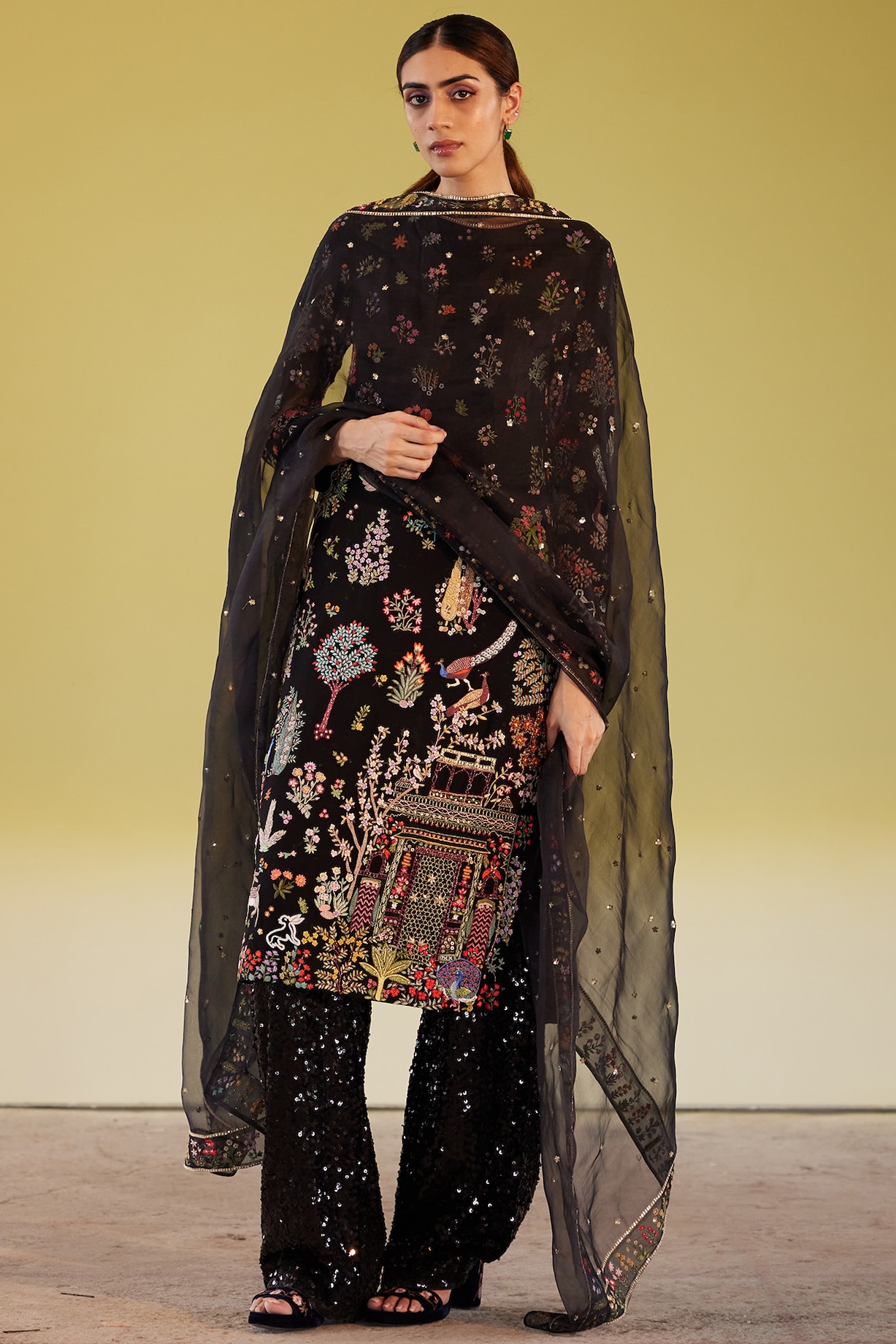 Izetta Organza Black Kurta Set