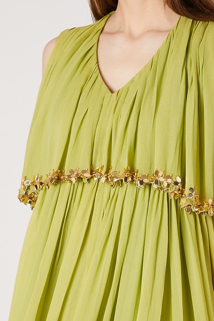 Olive Green Embroidered Kurta With Flap Pants by Ria Shah Label at Pernia's Pop Up Shop