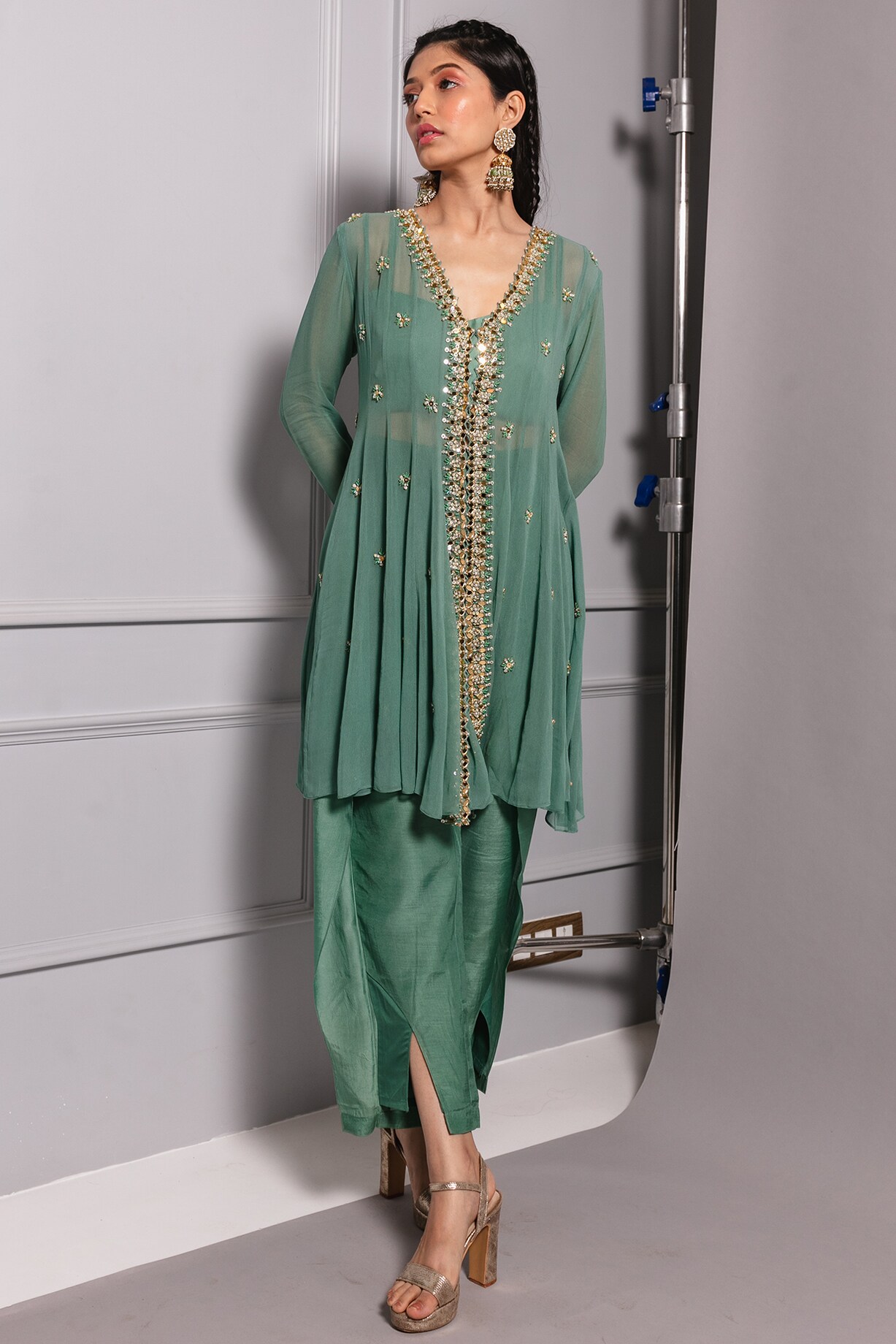 TARA’24 Teal Green Rich Detailed Kurta Set
