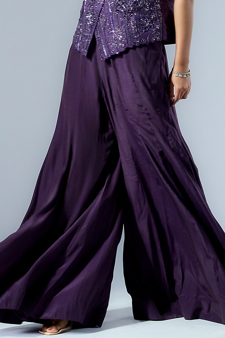 Purple Crepe Flared Pant Set by Rishi & Soujit at Pernia's Pop Up Shop