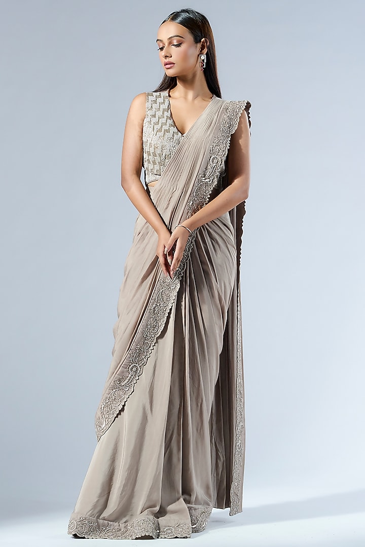 Ivory Crepe 3D Applique Work Draped Saree Set by Rishi & Soujit at Pernia's Pop Up Shop