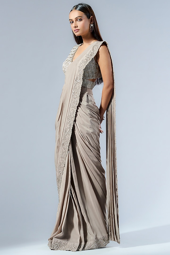 Ivory Crepe 3D Applique Work Draped Wedding Saree Set by Rishi & Soujit at Pernia's Pop Up Shop