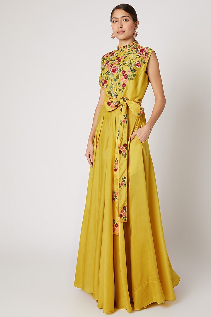 Yellow Embroidered Flared Jumpsuit WIth Belt by Rishi & Soujit