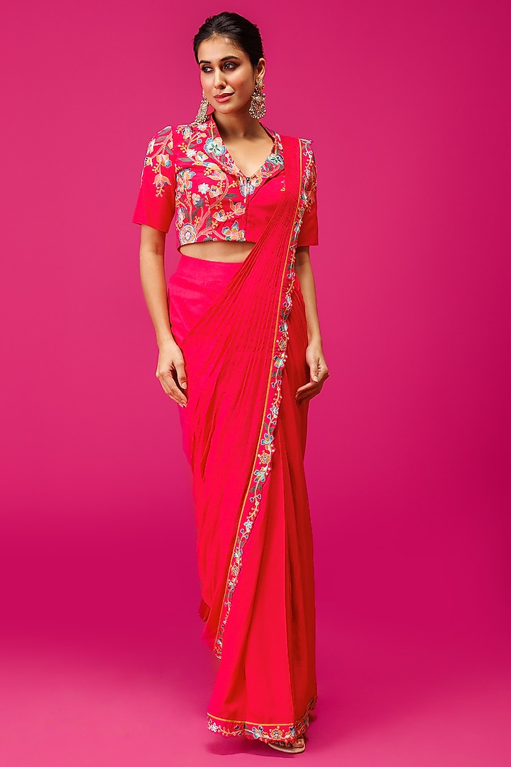 Red Bemberg Silk Draped Saree Set by Rishi & Soujit at Pernia's Pop Up Shop