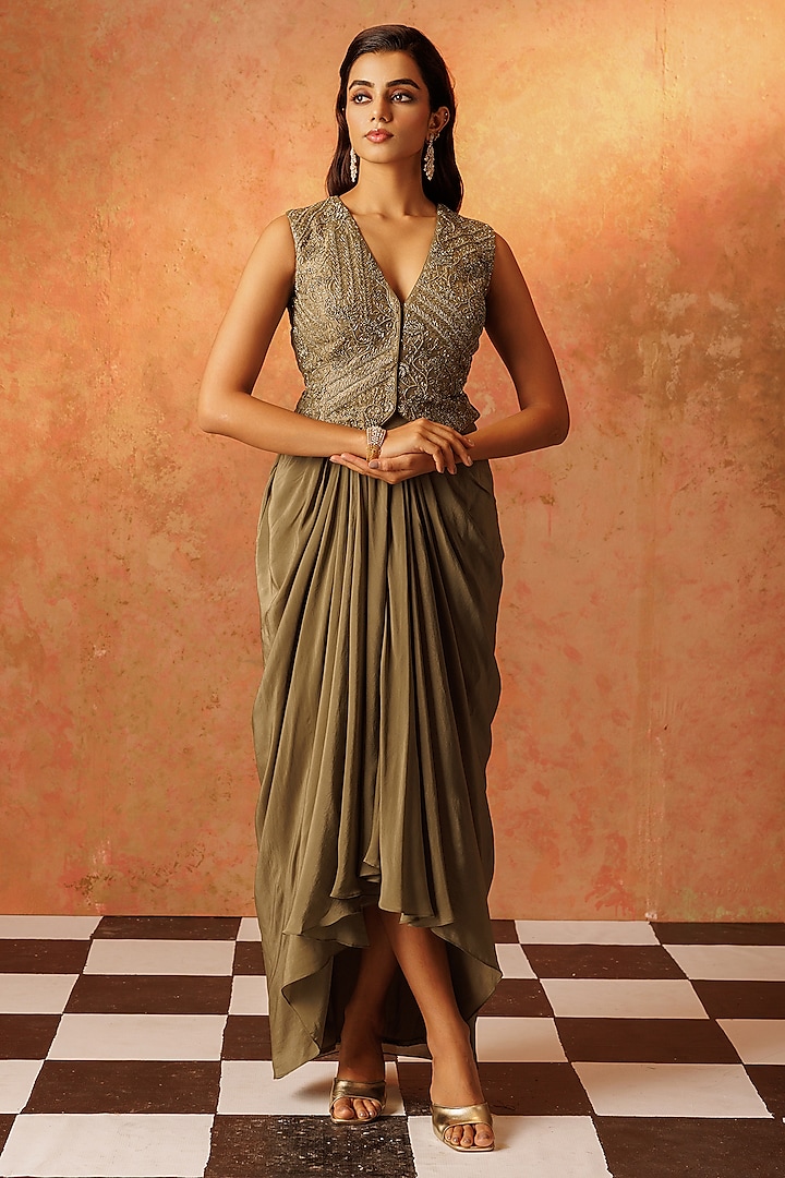 Green Crepe Draped Skirt Set by Rishi & Soujit at Pernia's Pop Up Shop