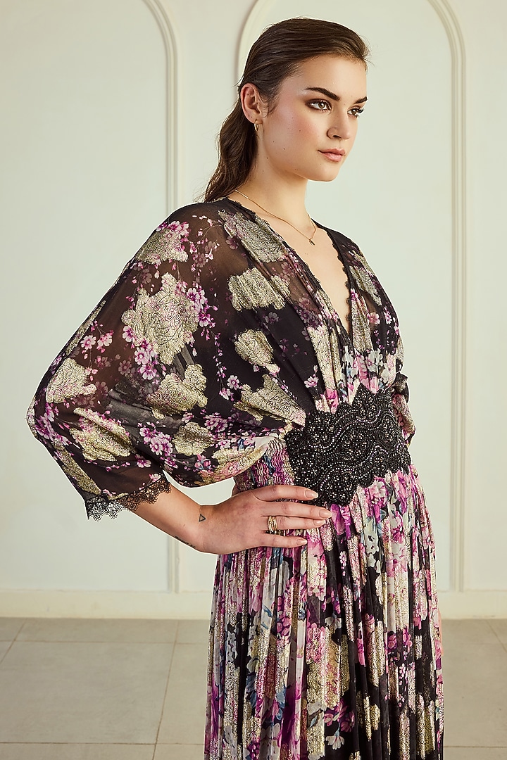 Black & Magenta Viscose Georgette Jacquard Printed Kaftan by Roseroom by Isha Jajodia at Pernia's Pop Up Shop