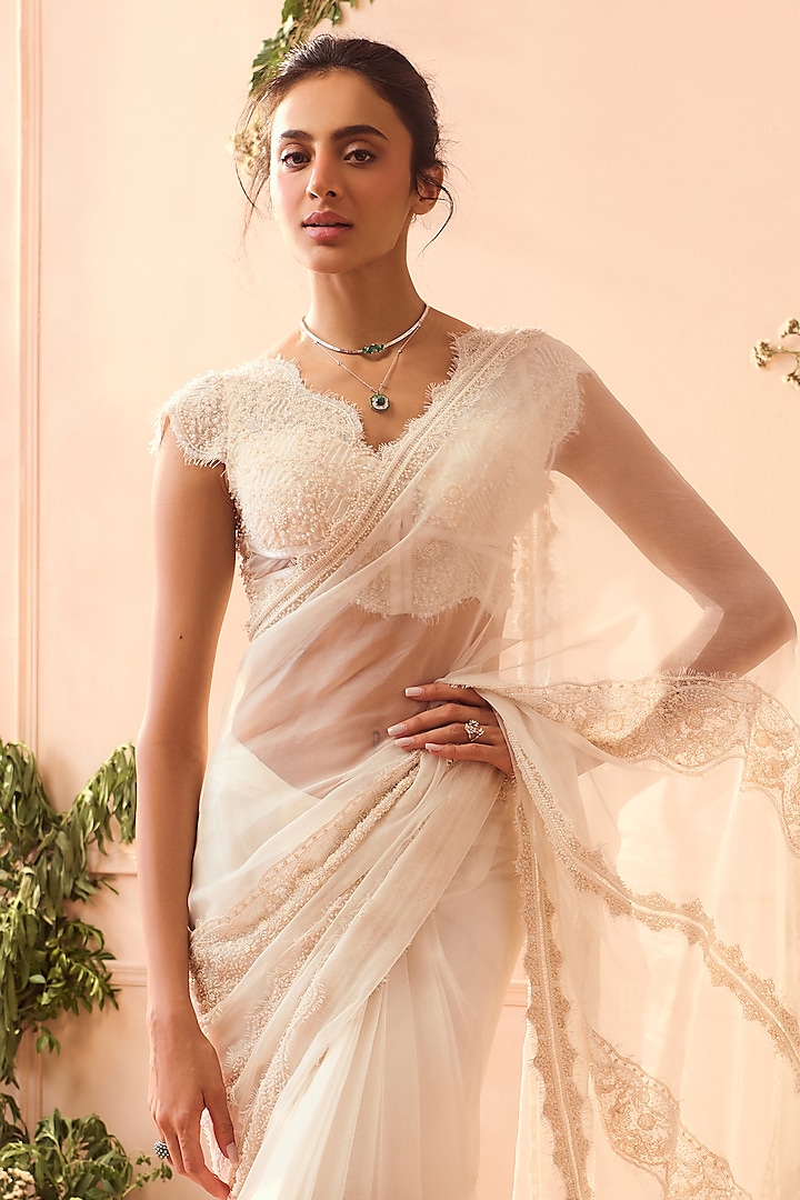 Ivory Silk Organza Bridal Saree Set by Roseroom by Isha Jajodia at Pernia's Pop Up Shop