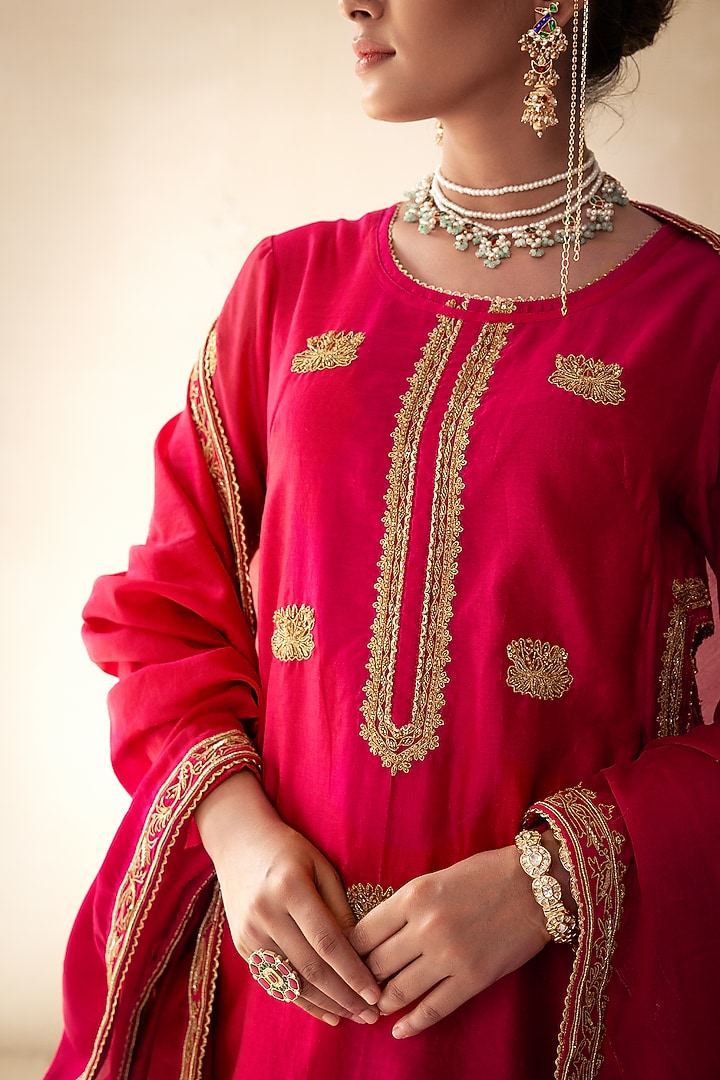 Pink Chanderi Dori & Gold Hand Embroidered Kurta Set by Rasasvada at Pernia's Pop Up Shop