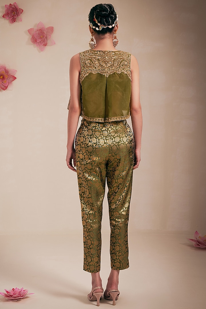Green Organza & Brocade Embroidered Co-Ord Set by Rasasvada at Pernia's Pop Up Shop