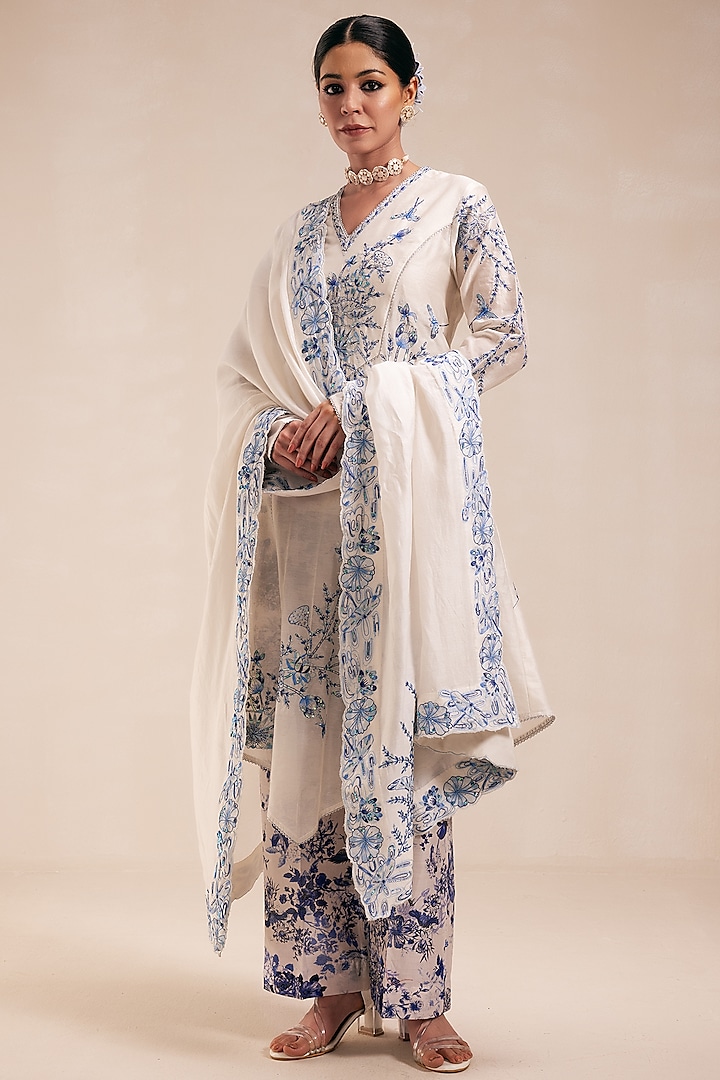 Ivory & Blue Chanderi Embroidered Structured Kurta Set by Rasasvada at Pernia's Pop Up Shop