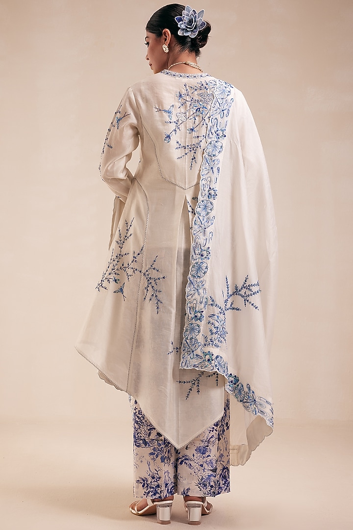 Ivory & Blue Chanderi Embroidered Structured Kurta Set by Rasasvada at Pernia's Pop Up Shop