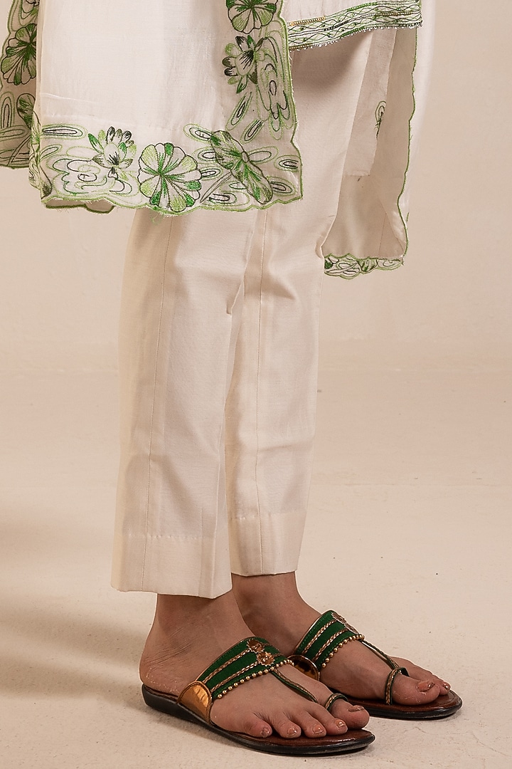 Ivory & Green Chanderi Embroidered Kurta Set by Rasasvada at Pernia's Pop Up Shop