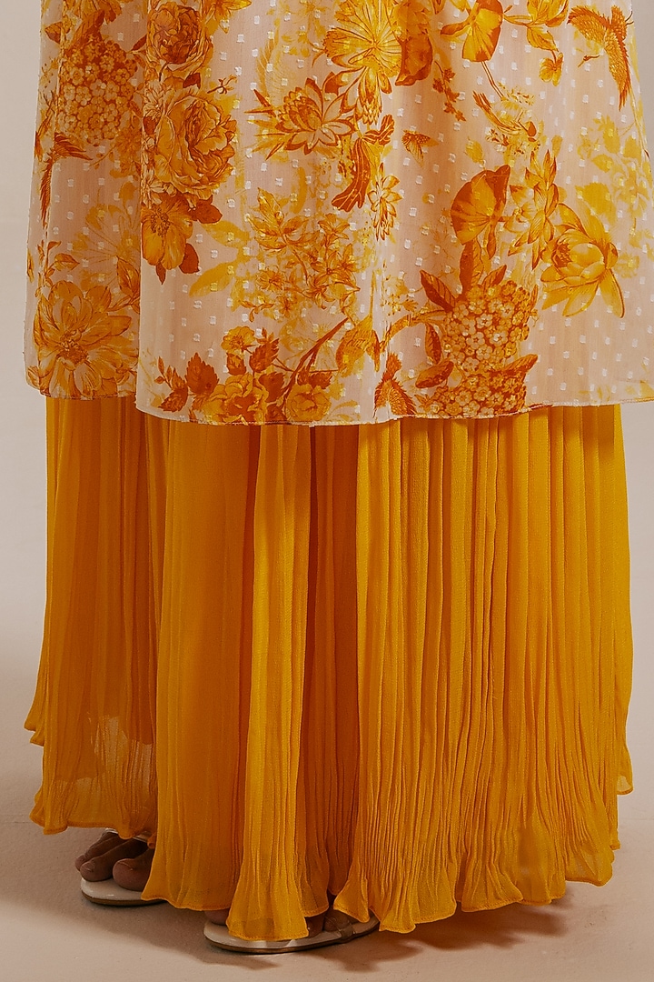 Yellow Chiffon Printed Kurta Set by Rasasvada at Pernia's Pop Up Shop