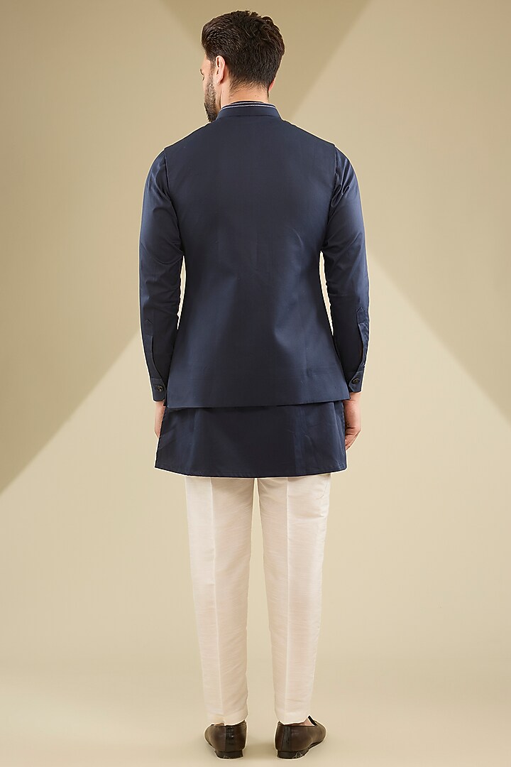 Navy Blue Crepe Silk Bundi Jacket Set by RNG Safawala Men at Pernia's Pop Up Shop