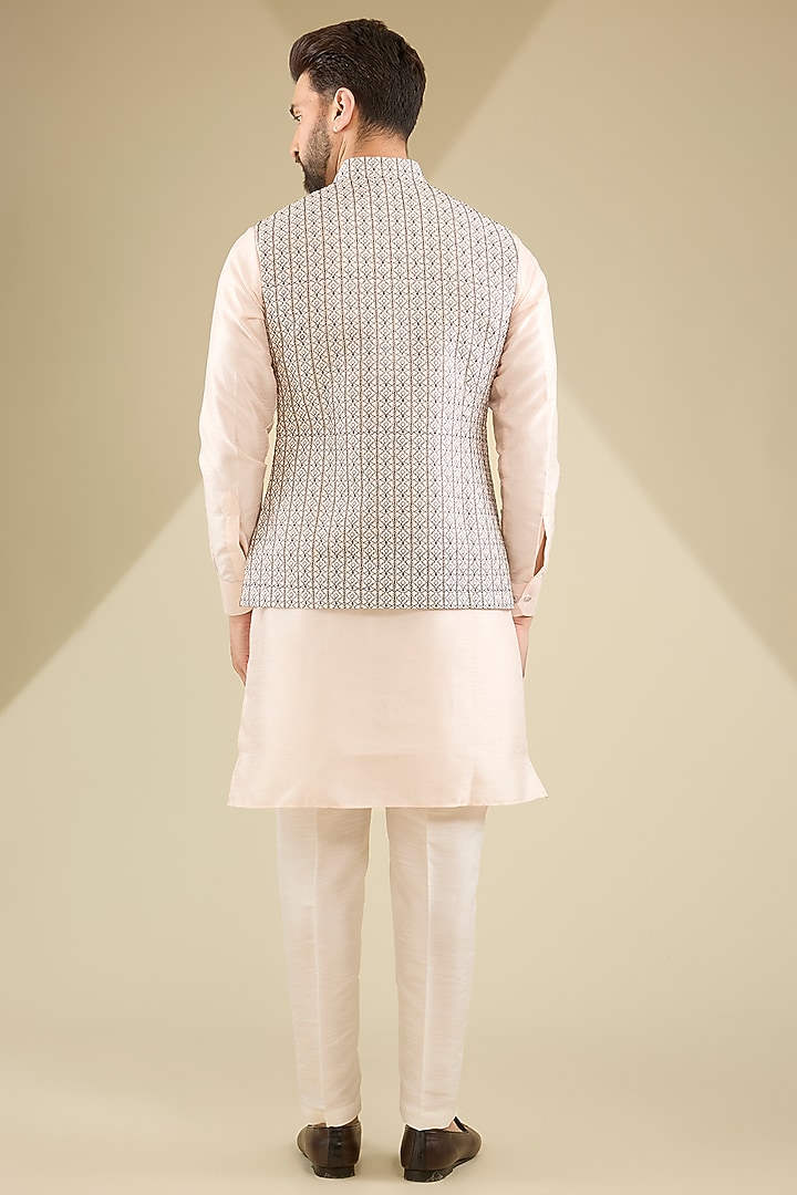 Peach Raw Silk Thread Embroidered Bundi Jacket Set by RNG Safawala Men at Pernia's Pop Up Shop
