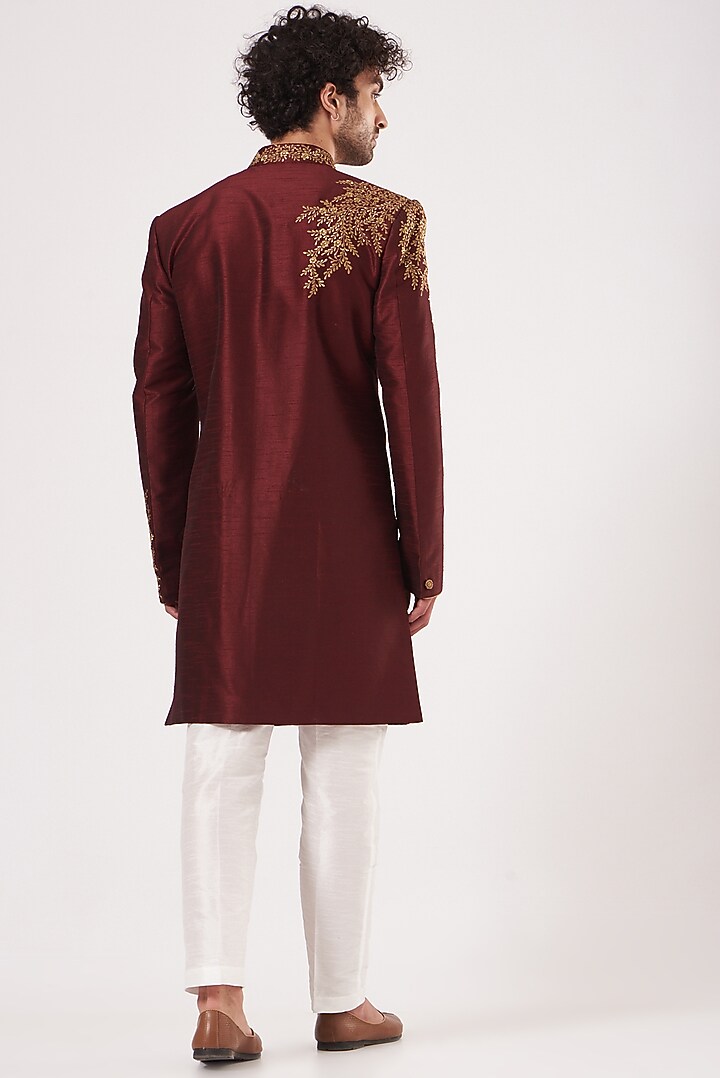 Maroon Embroidered Ajkan Jacket Set by RNG Safawala Men at Pernia's Pop Up Shop