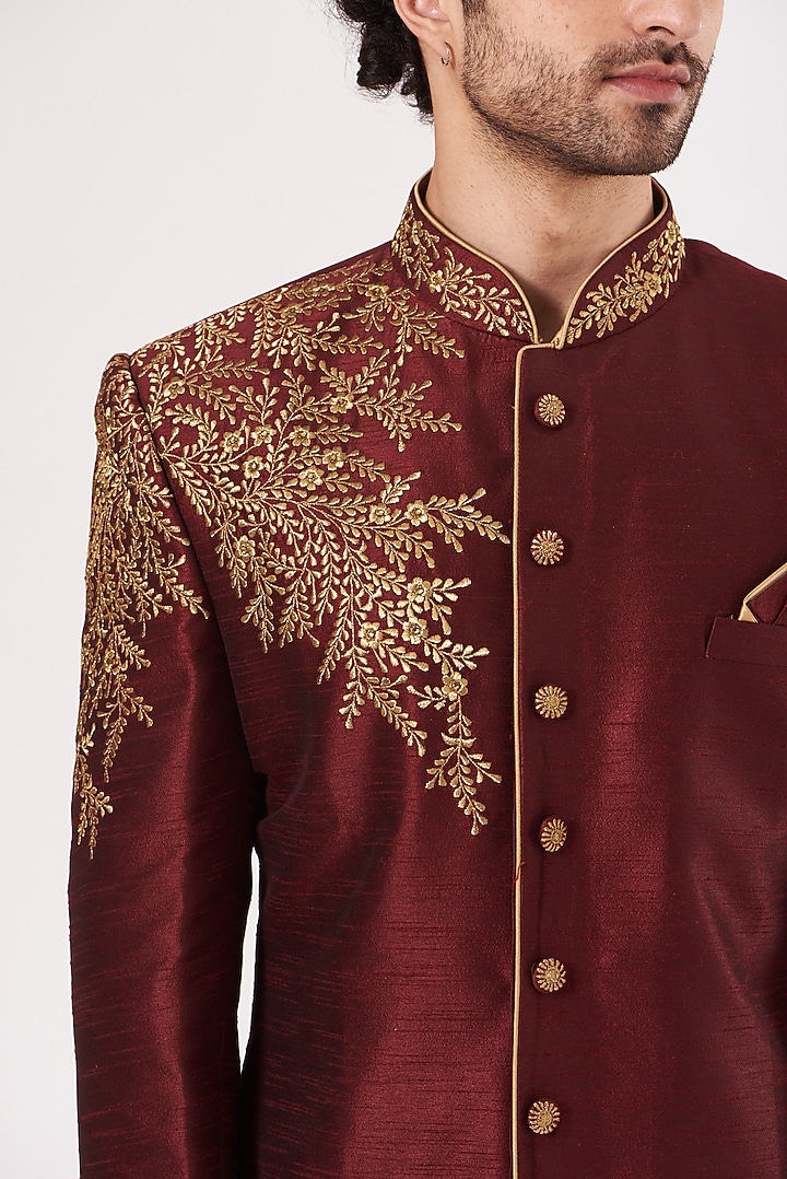 Maroon Embroidered Ajkan Jacket Set by RNG Safawala Men at Pernia's Pop Up Shop