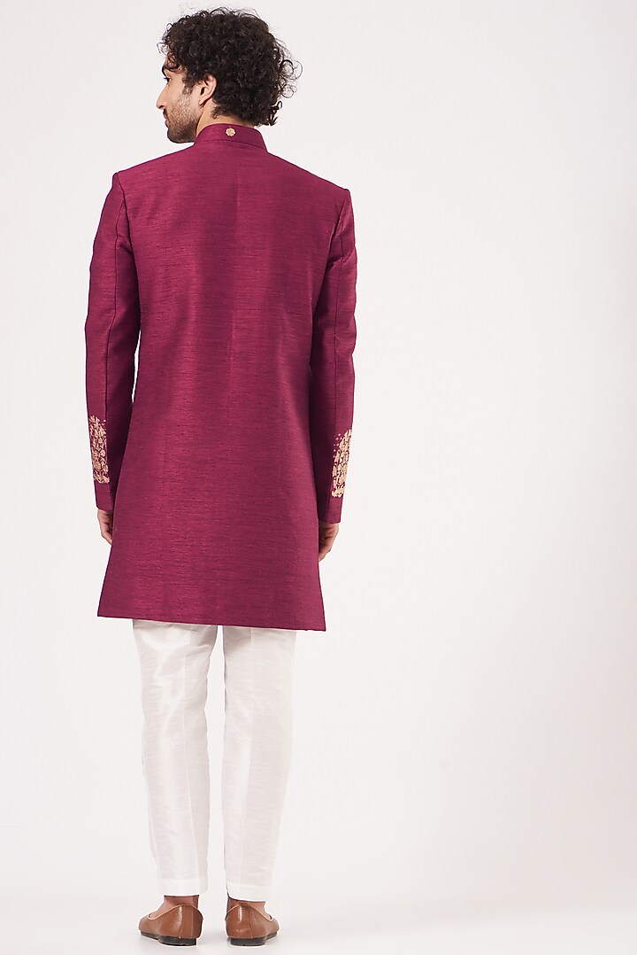 Maroon Embroidered Achkan Set by RNG Safawala Men at Pernia's Pop Up Shop