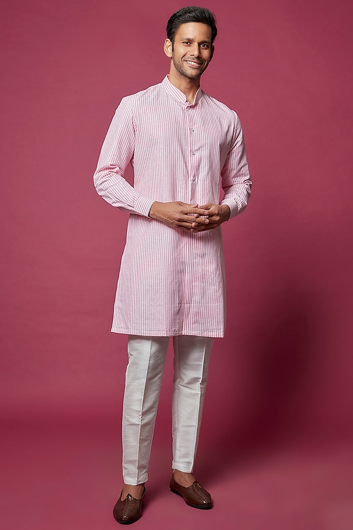 Baby Pink Cotton Silk Printed Kurta Set by RNG Safawala Men