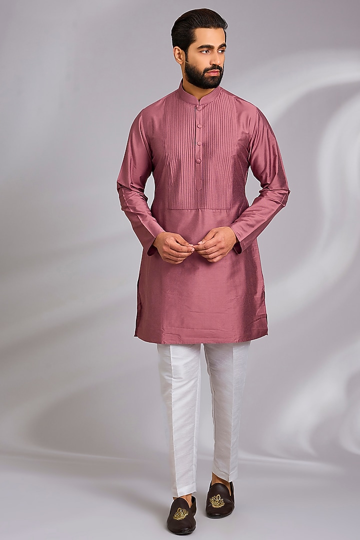 Grey Linen Silk Tribal Printed Kurta Set by RNG Safawala Men at Pernia's Pop Up Shop