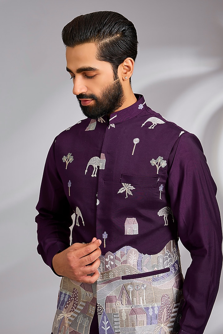 Wine Cotton Silk Resham Embroidered Bundi Jacket Set by RNG Safawala Men at Pernia's Pop Up Shop