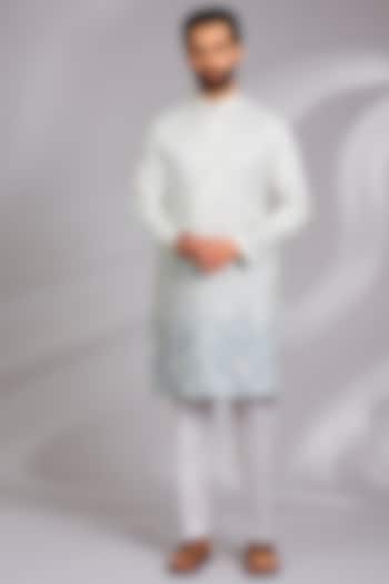 White & Blue Cotton Silk Thread Embroidered Kurta Set by RNG Safawala Men at Pernia's Pop Up Shop